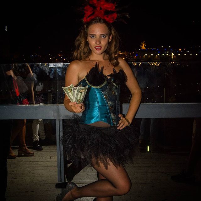 azafatas-para-2018-01-23